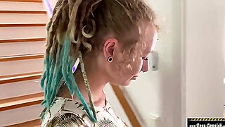 Checked out Juniors new girlfriend