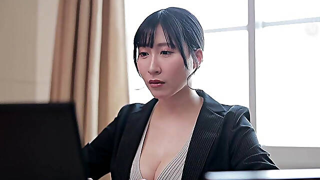 Kana Kusakabe (RM) Immoral Cuckold Theater Room