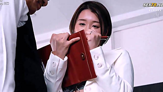 (Uncensored) Married Secretary Yuiki Hananoha