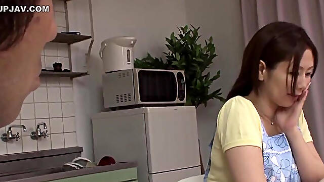 V*E*N*U*294 Chisato Shoda Creampied My Big Boobs Stepmom Silent Mosaic Removed