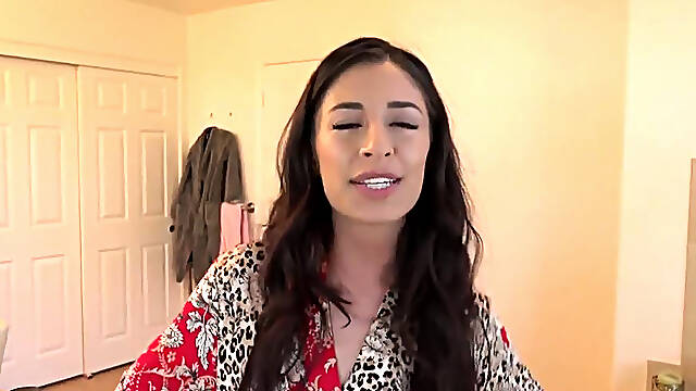 Kinky Family - Stepsis Cameron Canela obsessed with my cock just Creampied