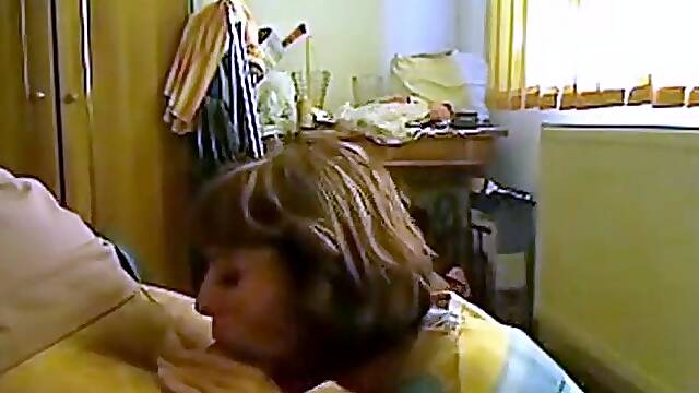 Mom gives young neighbor a blowjob - amateur homemade video