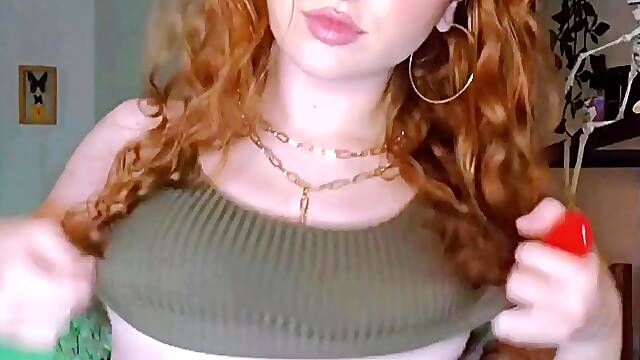 Amateur Blonde Teen Plays Solo with Toy Webcam Porn