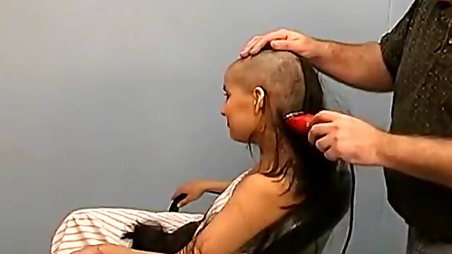 Shz. Sarah headshave