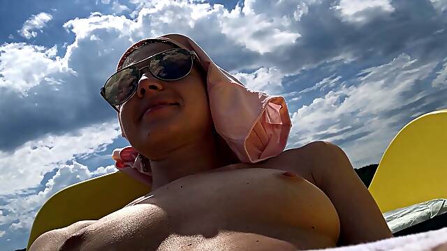 Amateur French Teen Outdoor softcore