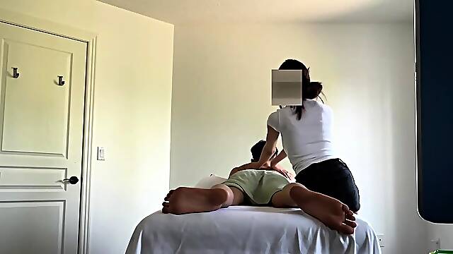 Amateur Hidden Cams Reveal Cock Riding Hoes