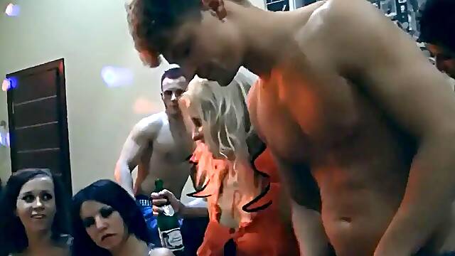 Real coed banged and facialed at party