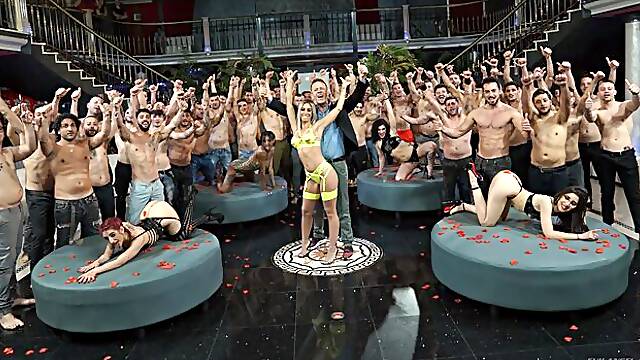 Rocco Siffredi featuring Ste Axe and Marika Milanis orgy dirt