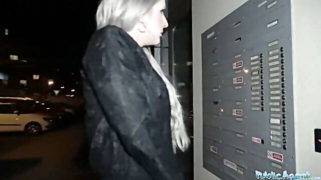 Goddesss blonde trailer