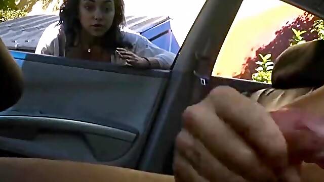 Latina hair stylist gets upset at flashing dick in alley