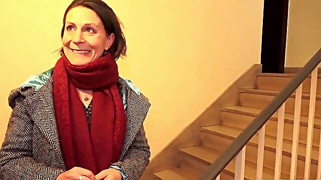 Mature brunette, Laura went to a porn video casting and got fucked harder than ever before
