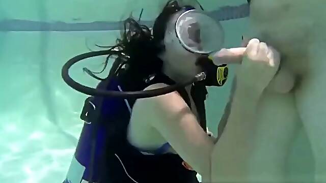 Charlotte Davis Scuba Sex