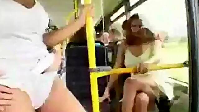 Sex in a moving Bus: Cowgirl, Missonary Big Tits Porn