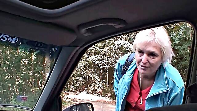 Granny Gets Picked Up and Hardcore Pounded Outdoors