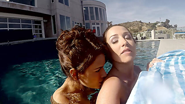 Lesbian sex by the pool from juicy Lola Foxx and Vanessa Veracruz