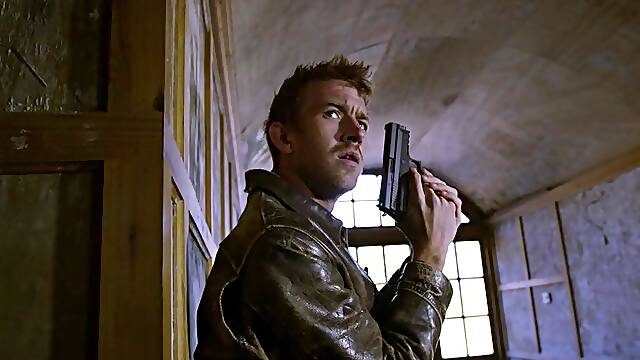 Gorgeous woman fucked a burglar