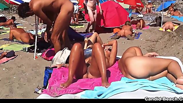 Naked cougars spy cam beach voyeur