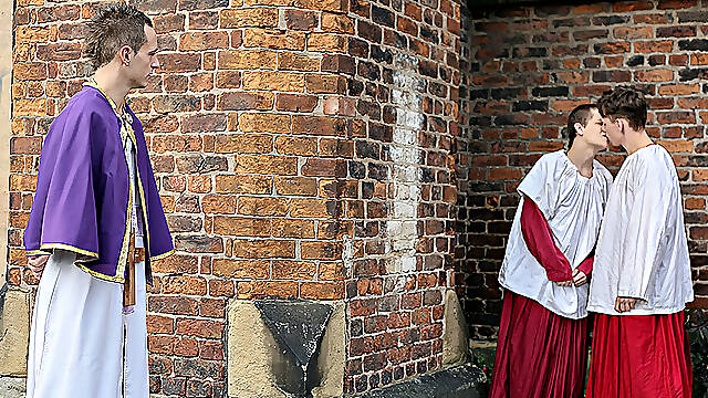 Hig Big Priest Cock Is Irresistible! - Luke Desmond, Oscar Roberts Owen Jackson - TXXXMStudios