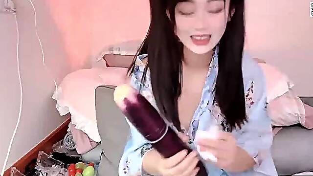 Yueyue devourer of veggies 2 - is.gd/camsegs