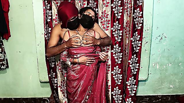 Married Indian stepsister fucked by teen stepbro in saree