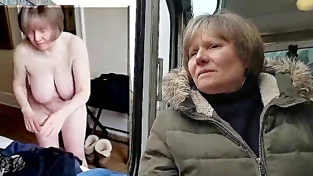 MarieRocks public vs private naked GILF