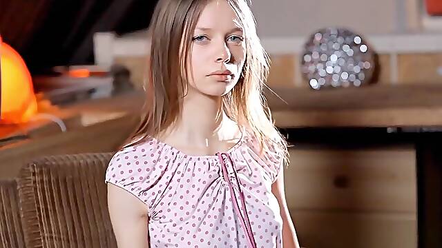 Delightful blonde Russian Gloria cums for you