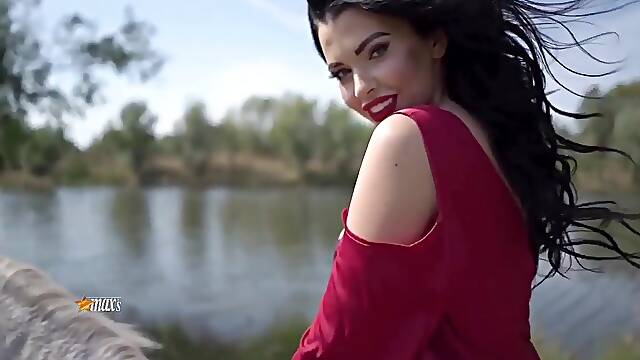 211. Big Boobs Beauty With Sha Rizel And Sexy Venera