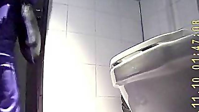Caught Couple Copulation On Public Restroom Spycam Voyeur
