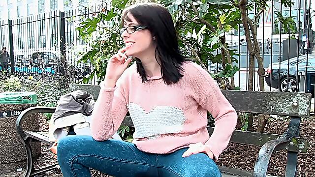 Kinky babe Tiffany Naylor peeing all over her pants in public