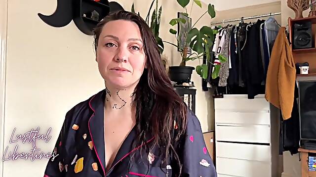 Stepmom catches me filming her, reluctant to cheat on daddy that babe still lets me cum on her curly mother i'd like to fuck cunt