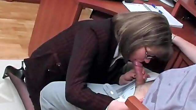 Russian Vicious Mamma Gloria & pussy-hunter Adam three