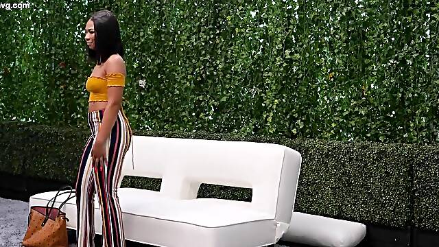 Round Butt Ebony Beauty TRULY wanted in our fake rap movie