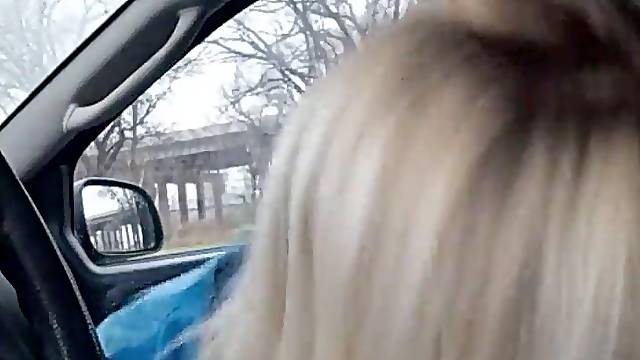 HOMELESS PAWG JAMIE ROSE SUCKS AND SWALLOWS ON A EBONY PENIS SO NICE THAT GUY GIVES HER A HOME