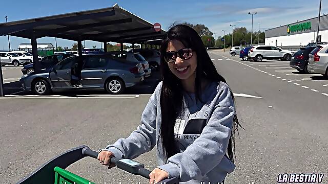 Ive sex with a stranger from the supermarket in his car a rich ANAL INVASION CAR AMATEUR