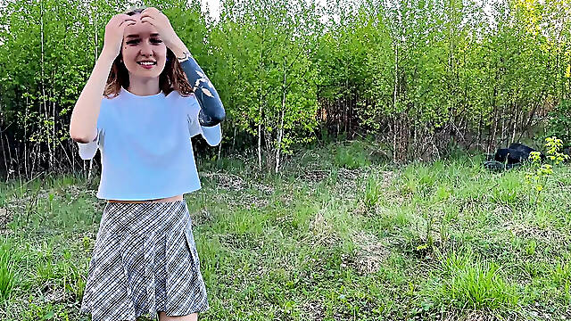 Redhead boy-friend traveler bangs a stranger in car and forest