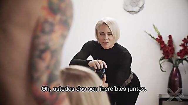 The Photoshoot Incident. Spanish sub: tii.la/kkrzR6
