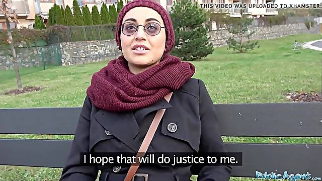 Public Agent Afghan cutie pays to bang a large dick