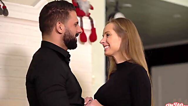 Kinuski, a breathtaking Scandinavian woman, craves booty slam