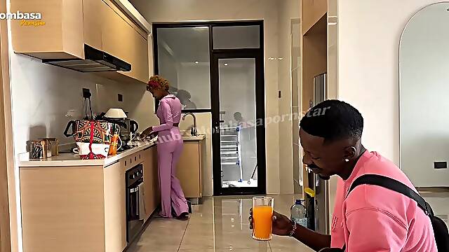 I picked a Stranger And Had Standing Sex To The gratification (LOST FOREIGNER AND A RANDOM BLACKMAN LOUD CLIMAX )- Interracial Kitchen Sex