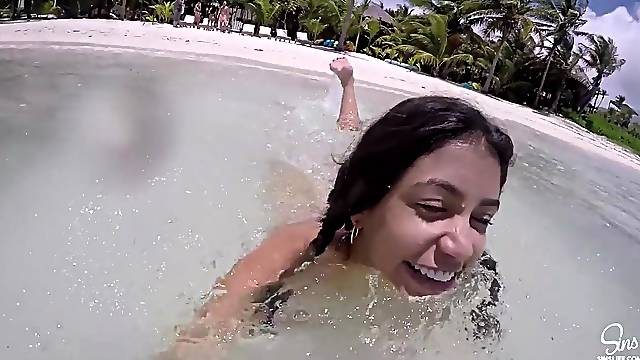 SinsLife - Veronica Rodriguez Squirts in the Shower