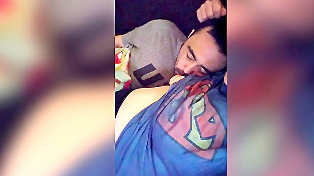 The dream Feed - breastfeeding him without waking him up
