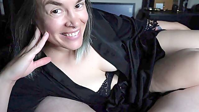 Goddess Hecate Sounds Her victim