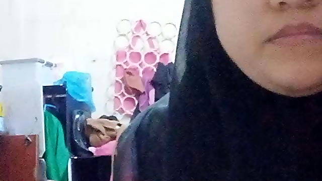 Aishah4