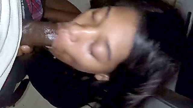 Ebony girl blowjob BBC - amateur