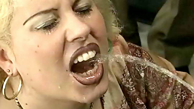 Perverse Piss Spiele (2005) - Scene 01 - Magma Wet - VINTAGE