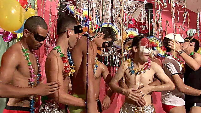 Gay men carnival with erotic blowjob and fucking