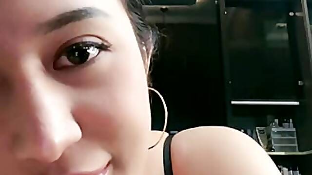 In the room of a beautiful girl ngobel pussy ask for dientot