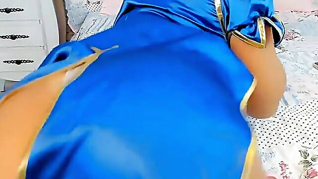 Wheel of Sex Game with Chun Li From Street Fighter Jogo Da Roda Do Sexo Com a Chun Li Do Street Fighter