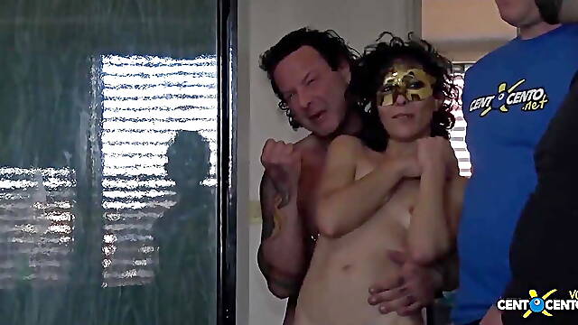 With the Diba and with the rap mouth, pussy and slippers! (Full movie centoxcento)