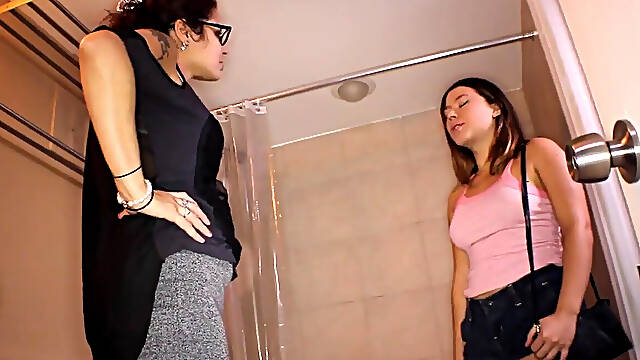 Lesbian fart eaters